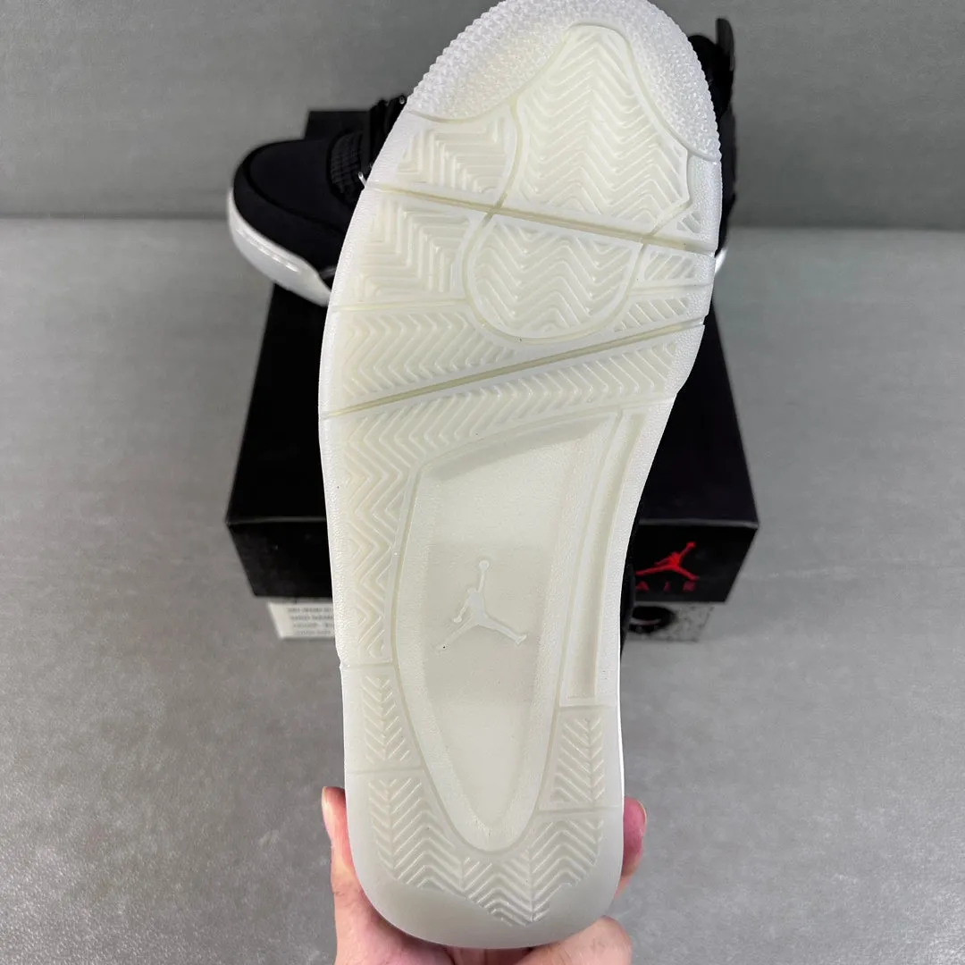 4 EMINEM x CARHARTT JORDAN Durable Innovative functionality