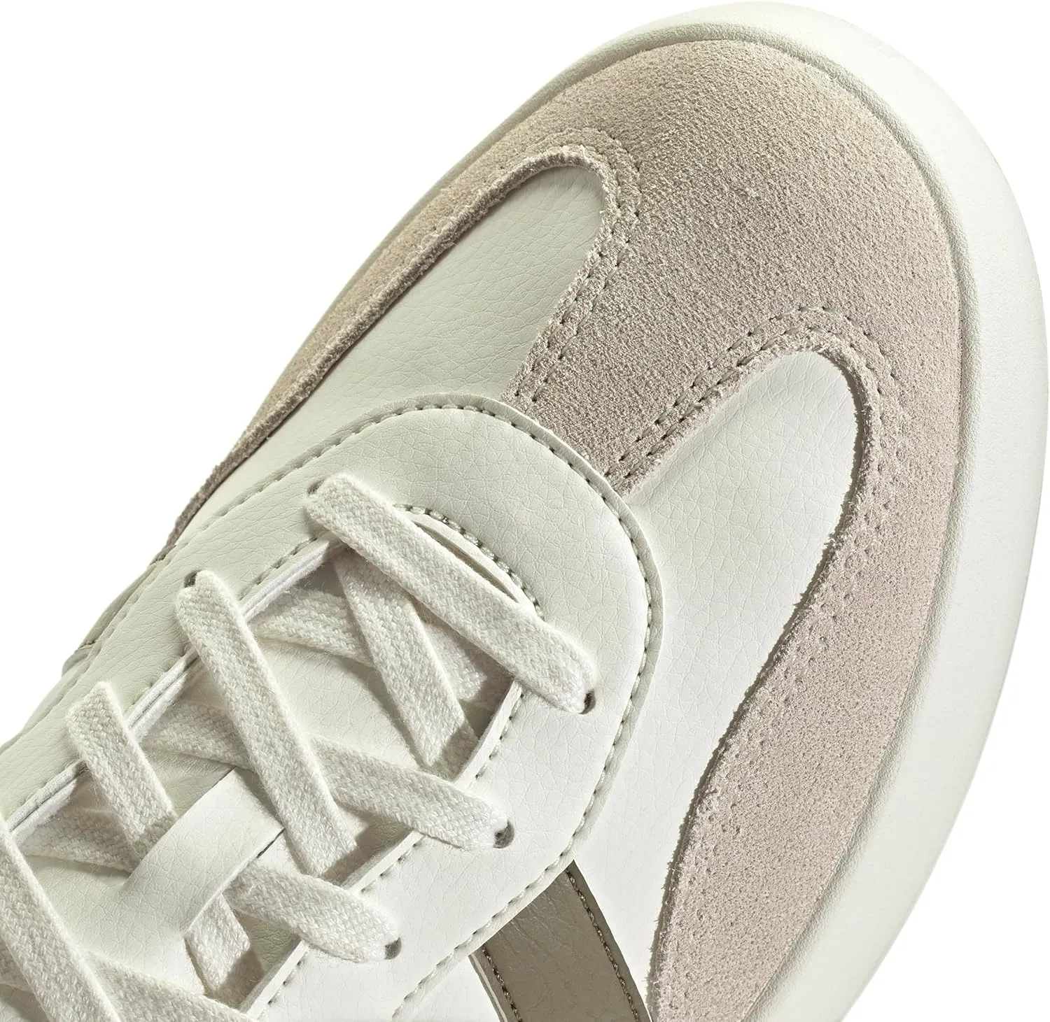 adidas Men's Barreda Sneaker