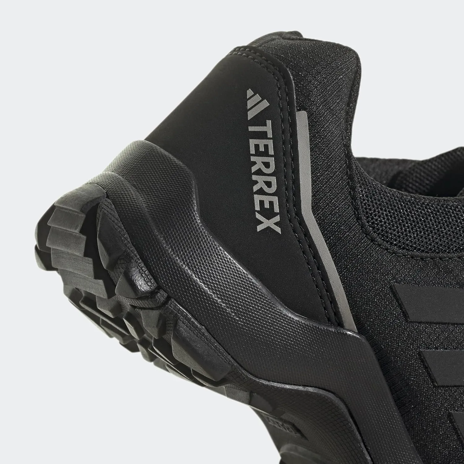 adidas Unisex-Child Terrex Hyperhiker Low Sneaker