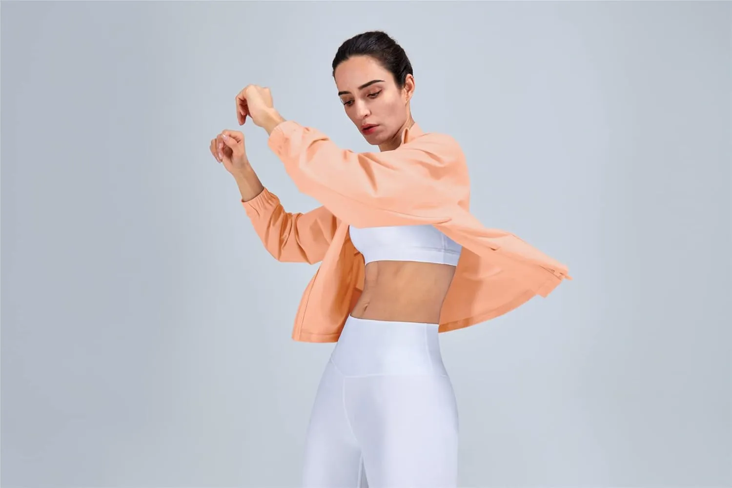 altiland Women's Athletic Running Yoga Gym Track Zip Up Cropped Jackets UPF 50  Sun Protection Long Sleeve Workout Shirts
