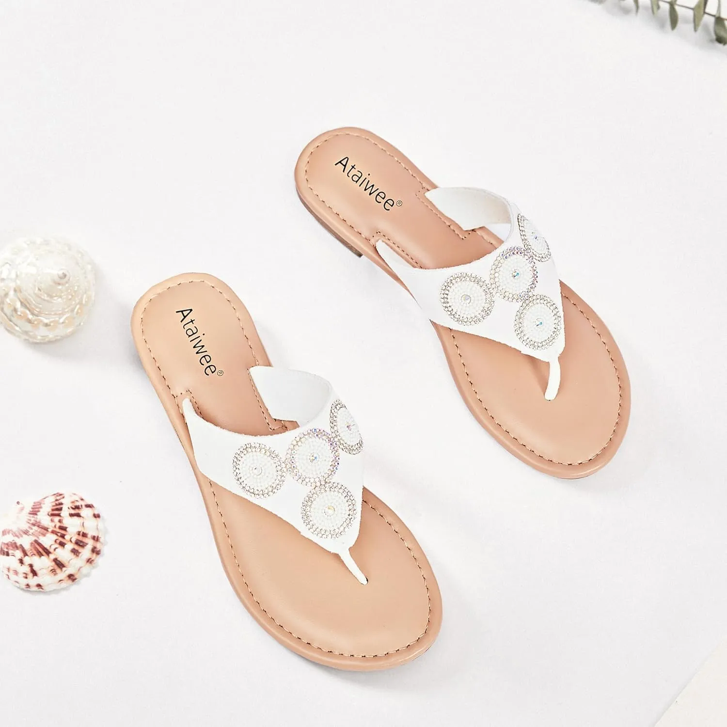 Ataiwee Women's Flat Slide Sandals - Casual Bling Bohemian Thong Slip on Summer Flat Sandals.