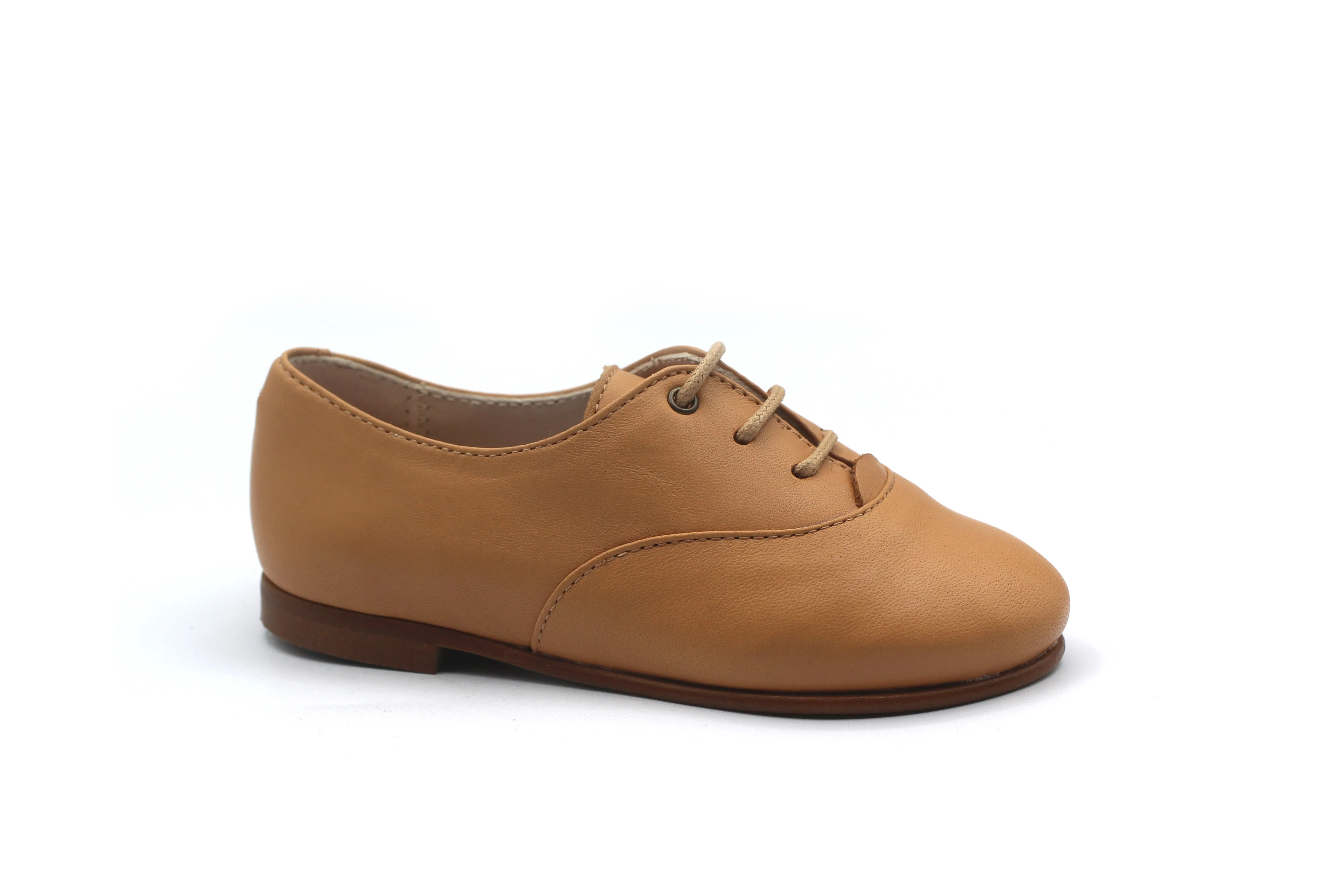 Beberlis Camel Lace Oxford