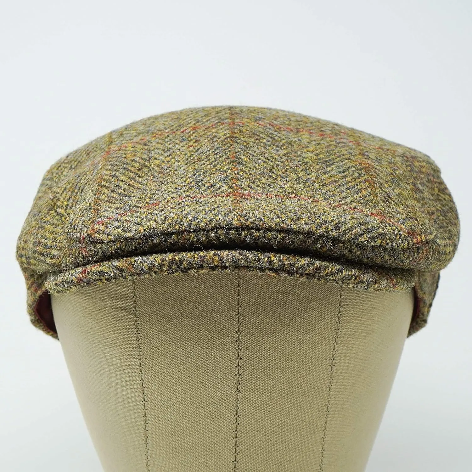 Borges & Scott Nevis Flat Cap - 100% Handwoven Wool – Harris Tweed – Water Resistant