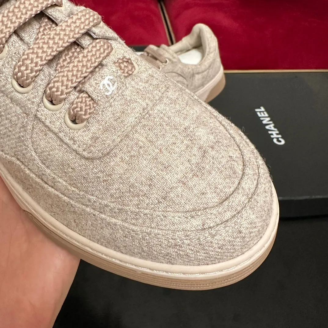 CC Sneaker Light Brown Wool