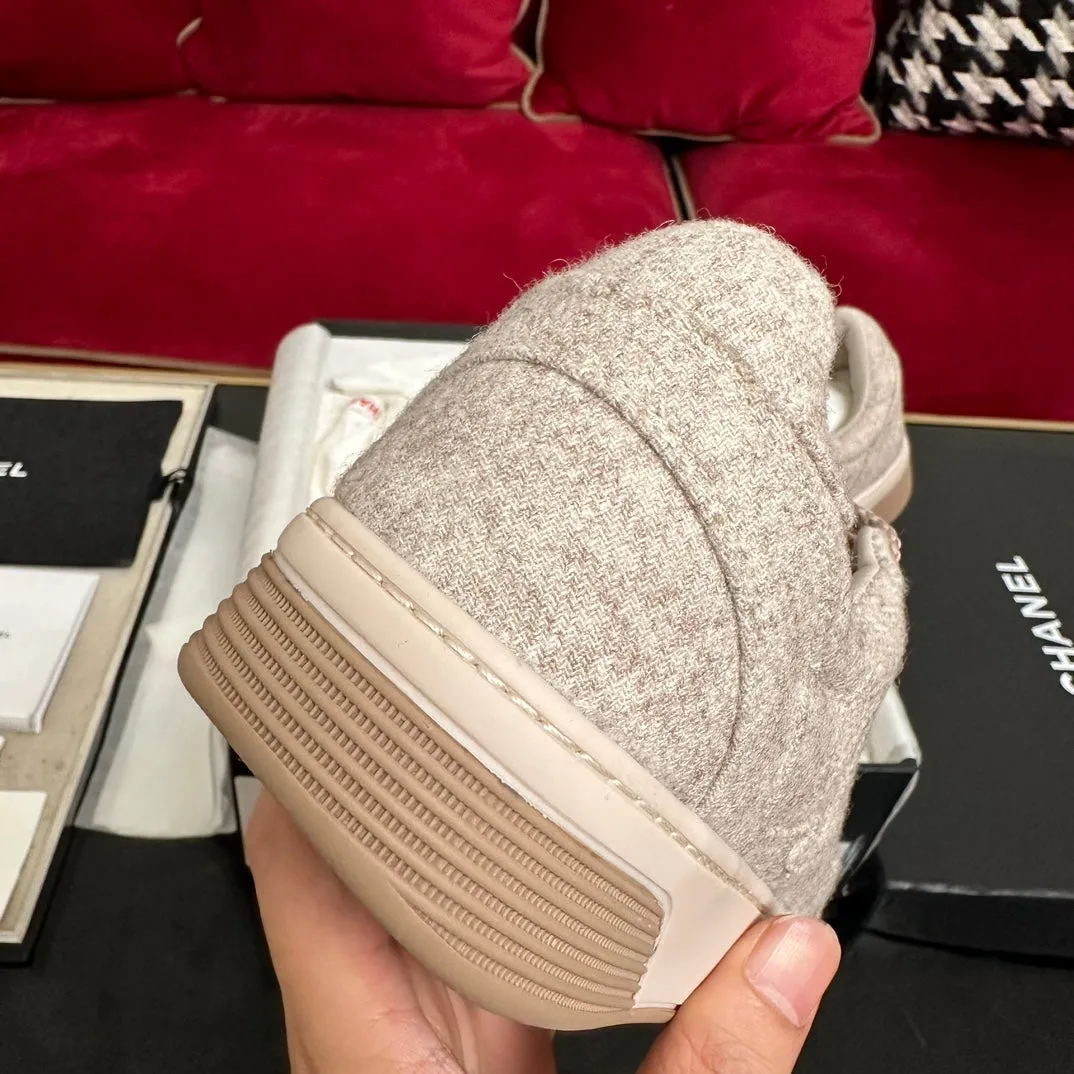 CC Sneaker Light Brown Wool