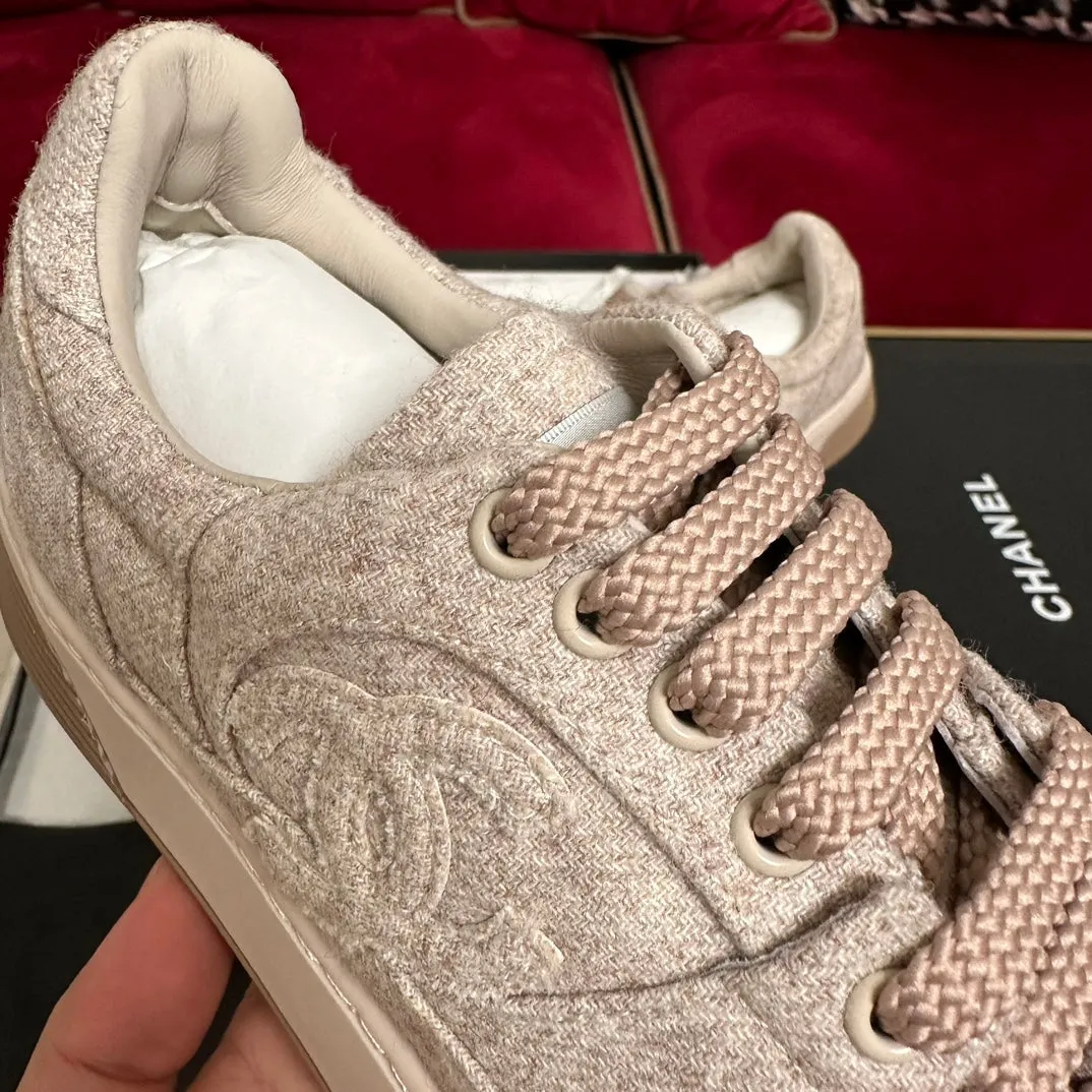 CC Sneaker Light Brown Wool