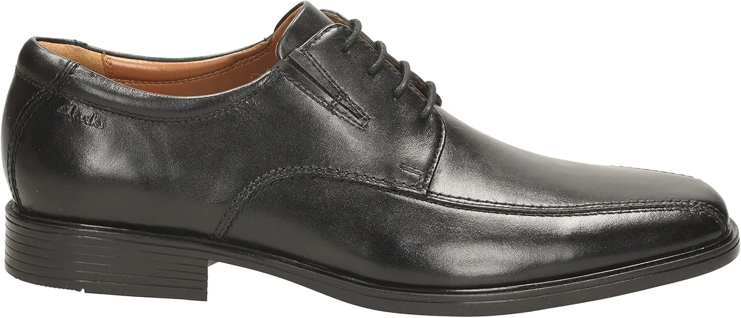 Clarks Men's Tilden Walk Oxford