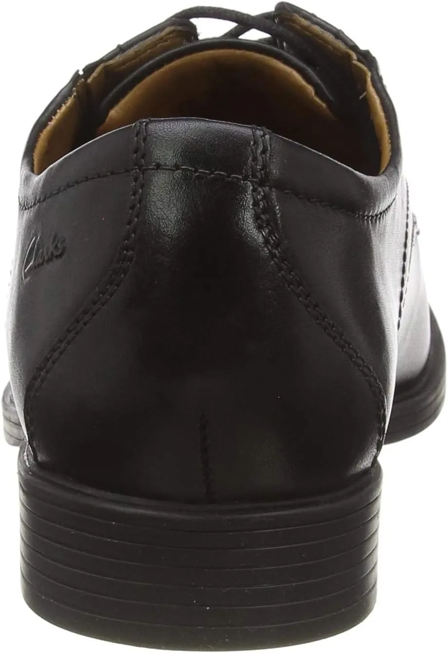 Clarks Men's Whiddon Pace Oxford