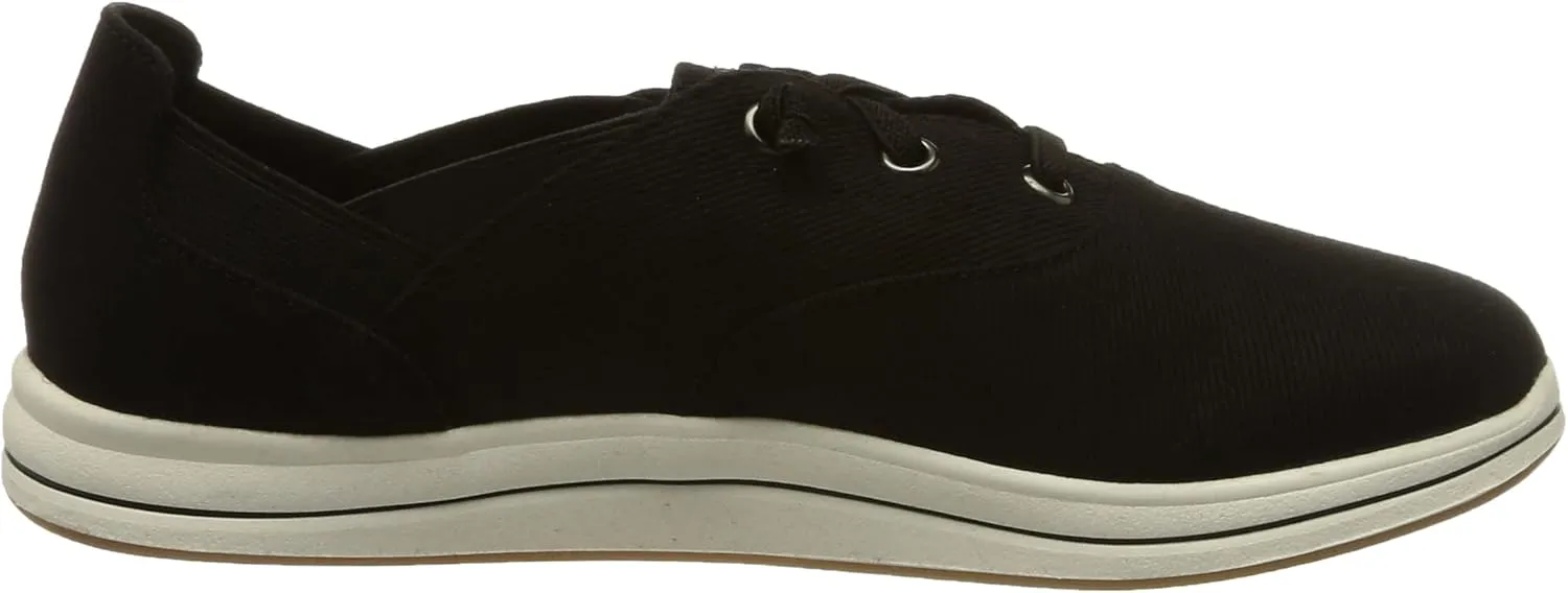 Clarks Women's Flat Sneaker