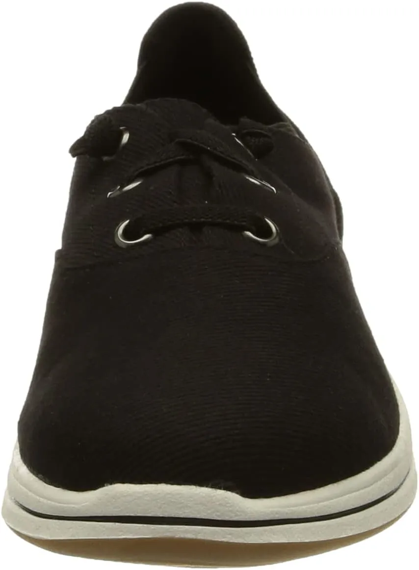 Clarks Women's Flat Sneaker