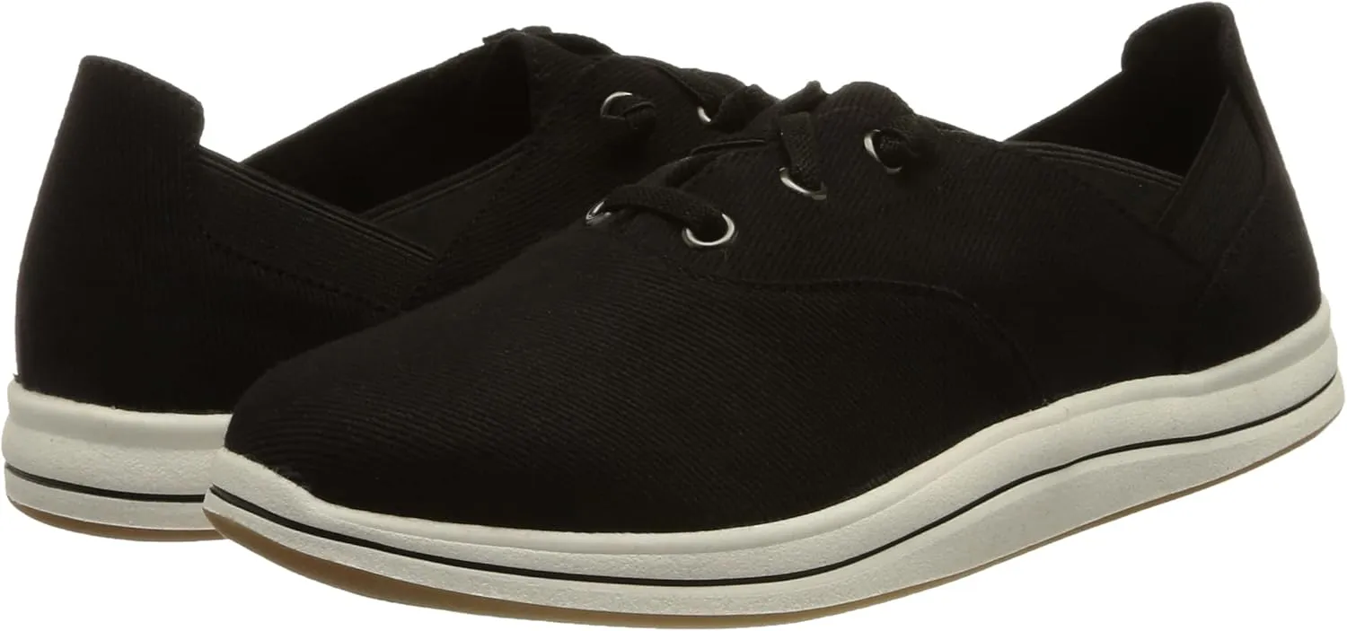 Clarks Women's Flat Sneaker