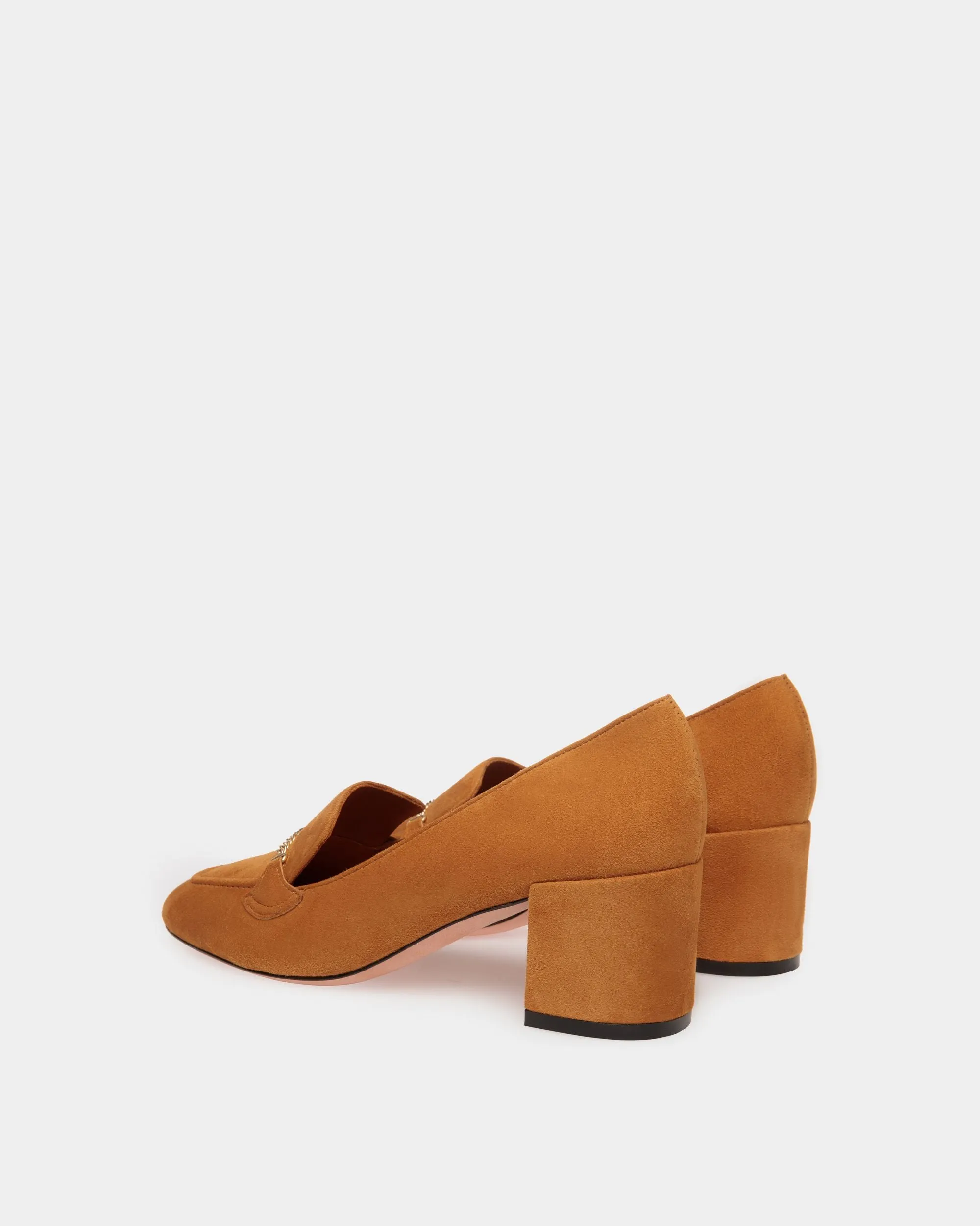 Daily Emblem Pump in Brown Suede