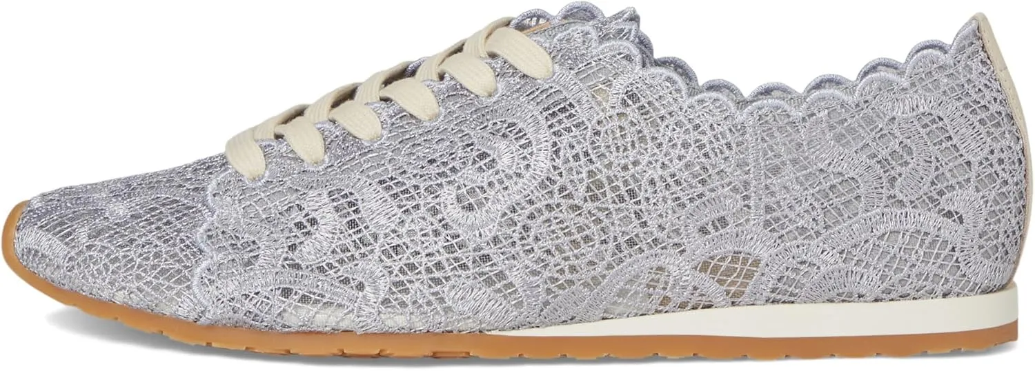 Dolce Vita Women's Dayana Sneaker