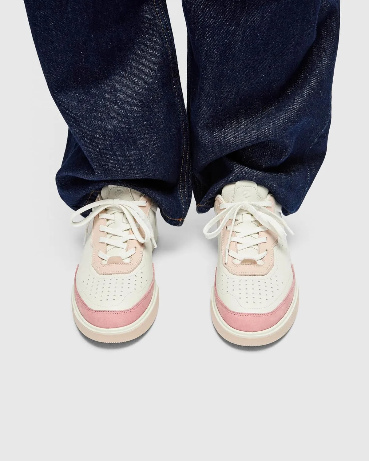 ECCO Women's Street Court Sneaker
