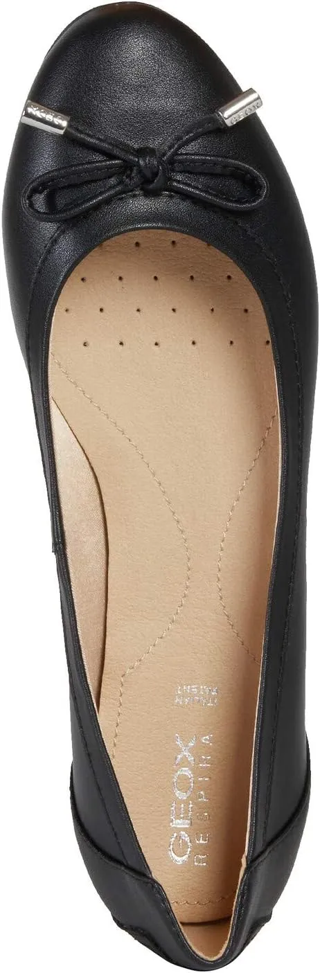 Geox Women's CharleneBallet Flat