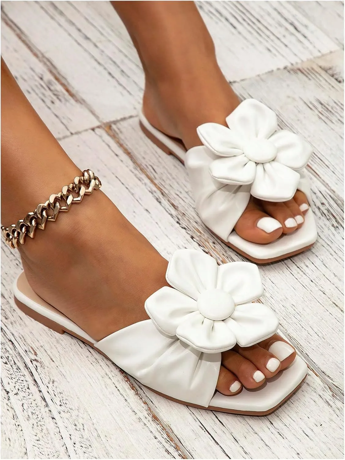 GORGLITTER Women's Flower Flat Wedding Sandals Cute Square Toe Trendy 2025 Summer Comfortable Slide