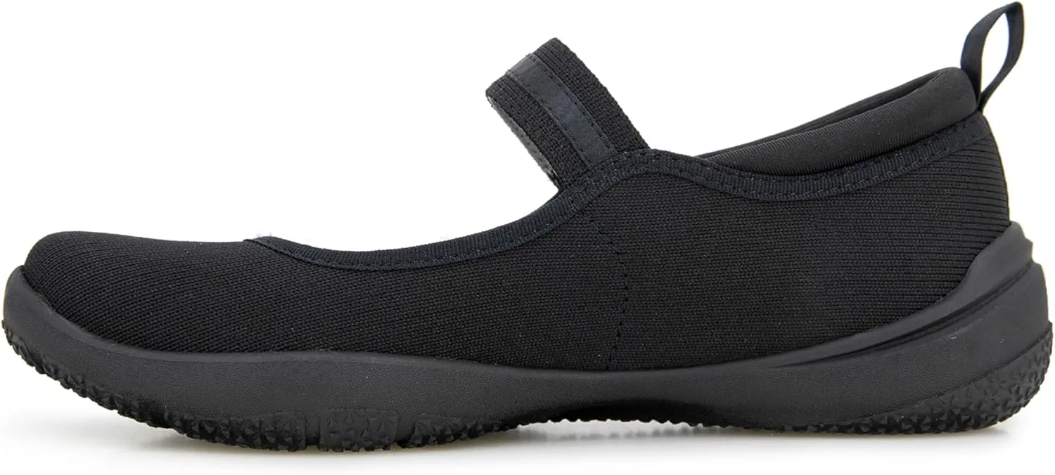 JBU Women's Merry Mary Jane Flat