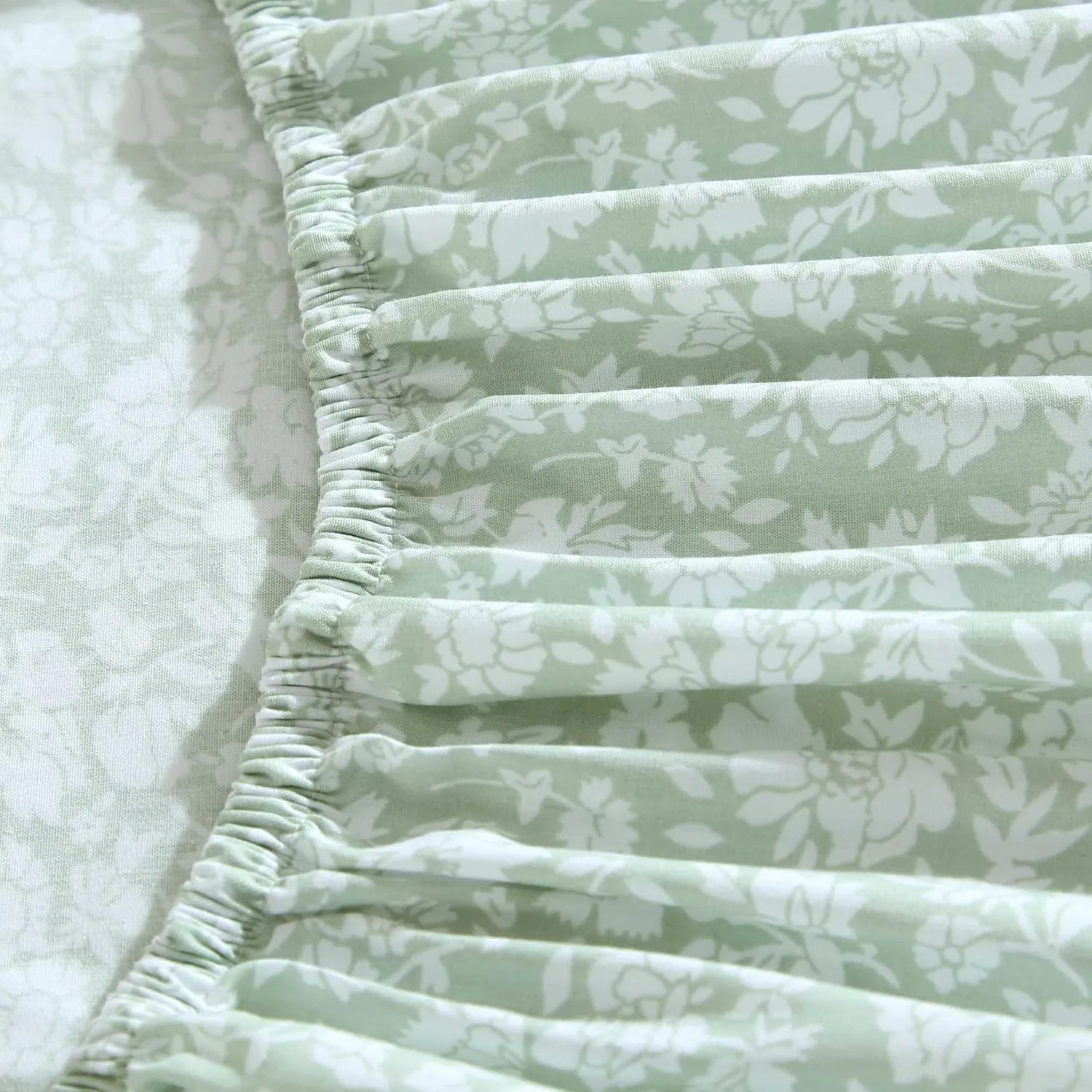 Laura Ashley - Sheets, Cotton Percale Bedding Set, Lightweight & Breathable Room Essentials (Heirloom Ditzy Green, Queen)