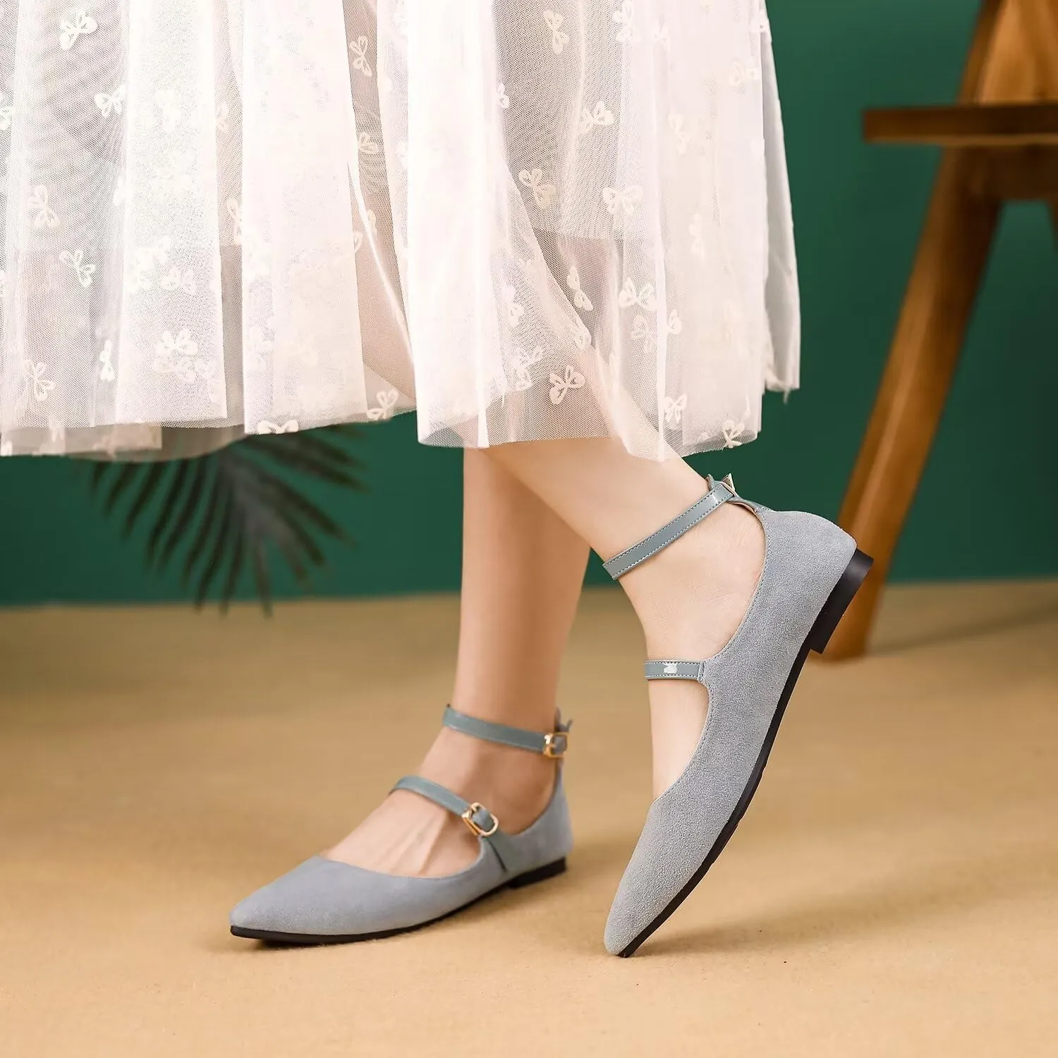 LUXINYU Mary Jane Shoes for Women Suede Pointed Toe Adjustable Ankle Strap Flats Comfortable Work Shoes