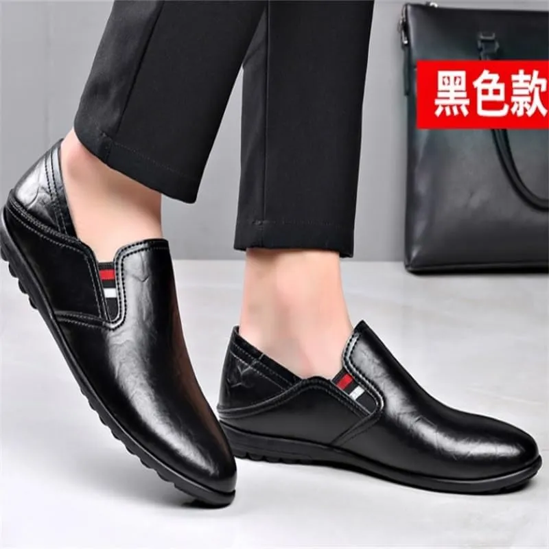 Men's Casual Loafers Flat-Heeled Round-Toed Rubber Shoes Soft-Soled Comfortable Breathable Slip-on Shoes for Men