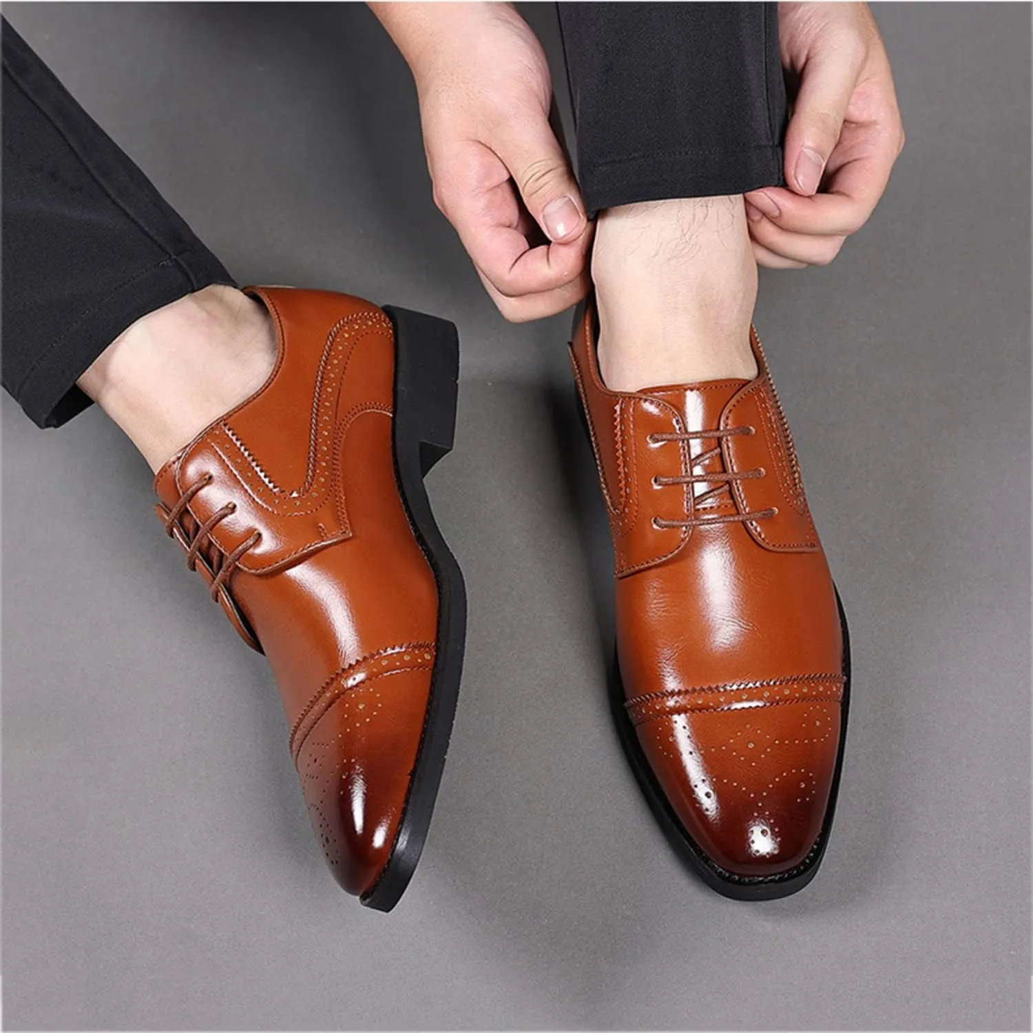 Men's Dress Shoes Lace-ups Formal Business Shoes Comfortable Brogues Derbys Oxford Shoes for Party and Wedding