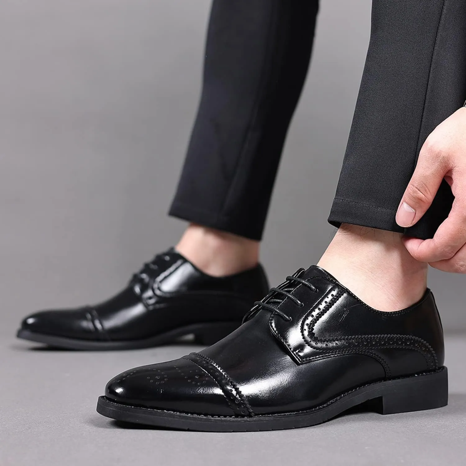 Men's Dress Shoes Lace-ups Formal Business Shoes Comfortable Brogues Derbys Oxford Shoes for Party and Wedding