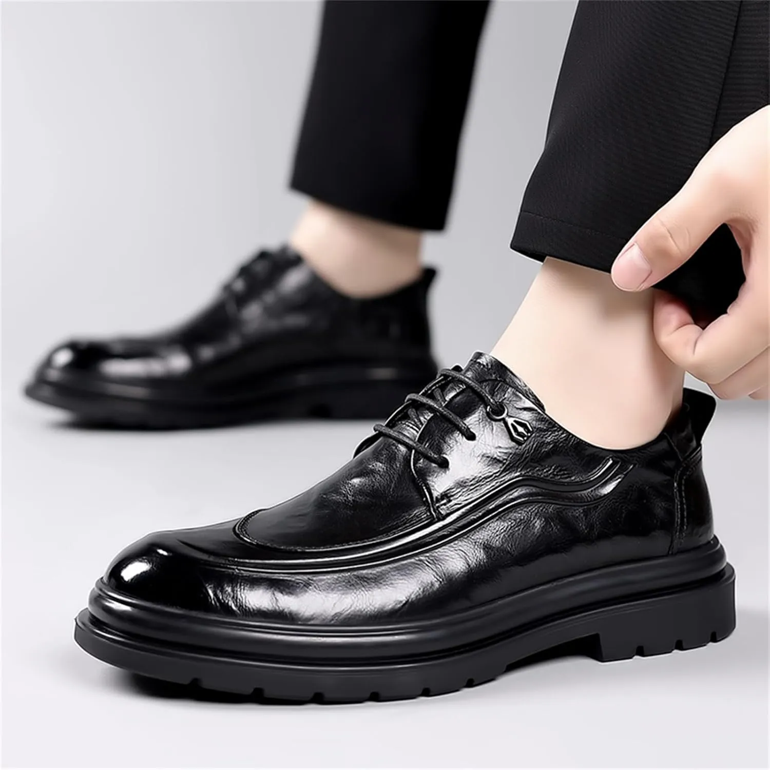 Mens Genuine Leather Lace Up Dress Oxfords Shoes Retro Round Toe Low Cut Loafers Non Slip Lug Sole Casual Business Work Formal Derby Shoes