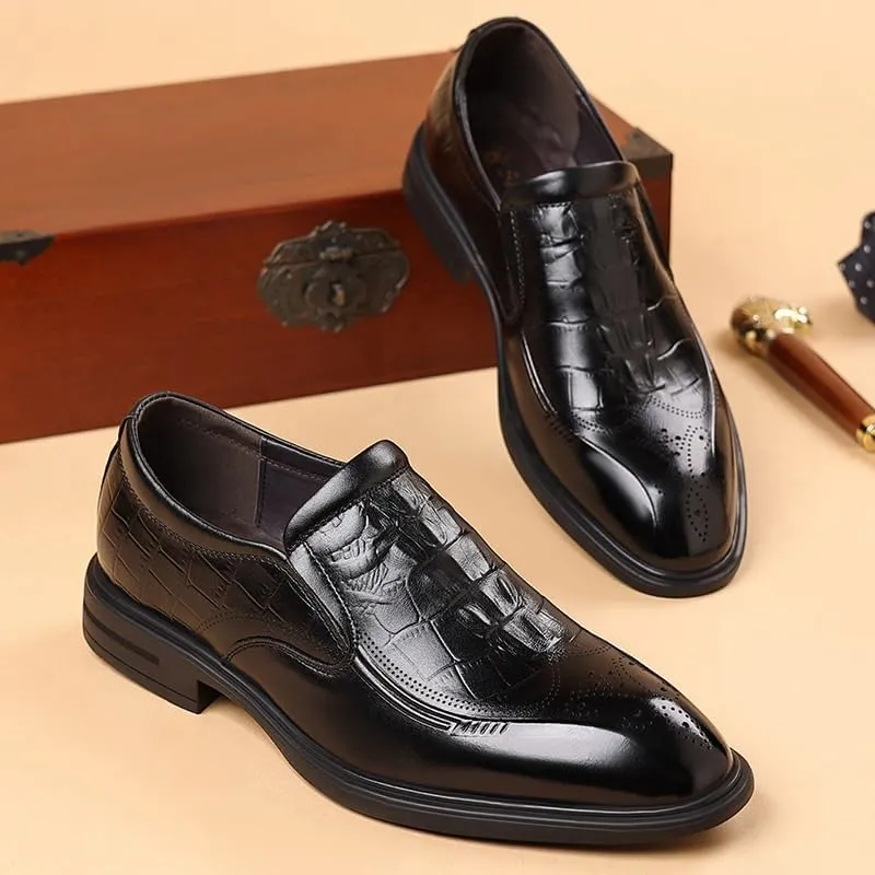 Men's Slip On Tuxedo Shoes Pointed Toe Classic Formal Business Oxfords Shoes Casual Wedding Faux Patent Derby Shoe for Men