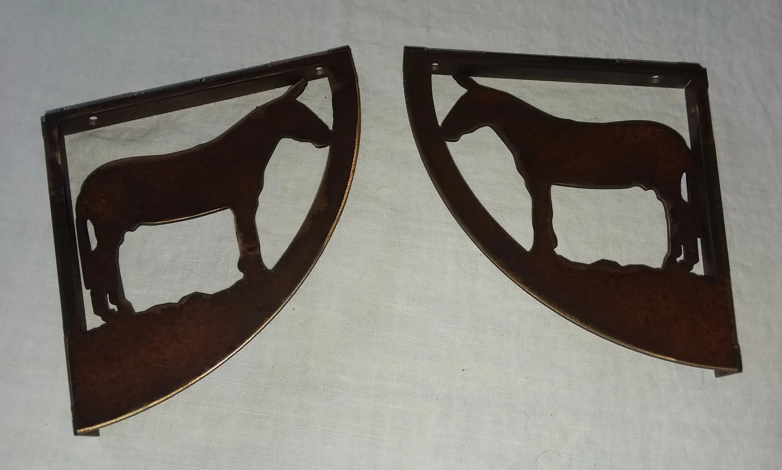 Metal - Shelf bracket with mule