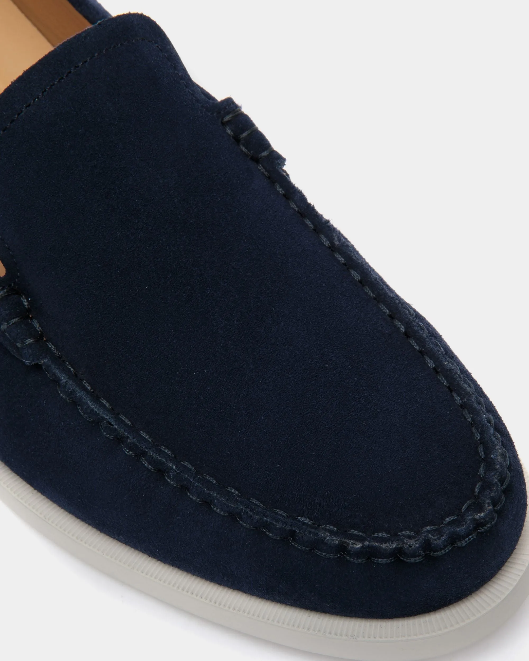 Nelson Loafer in Suede