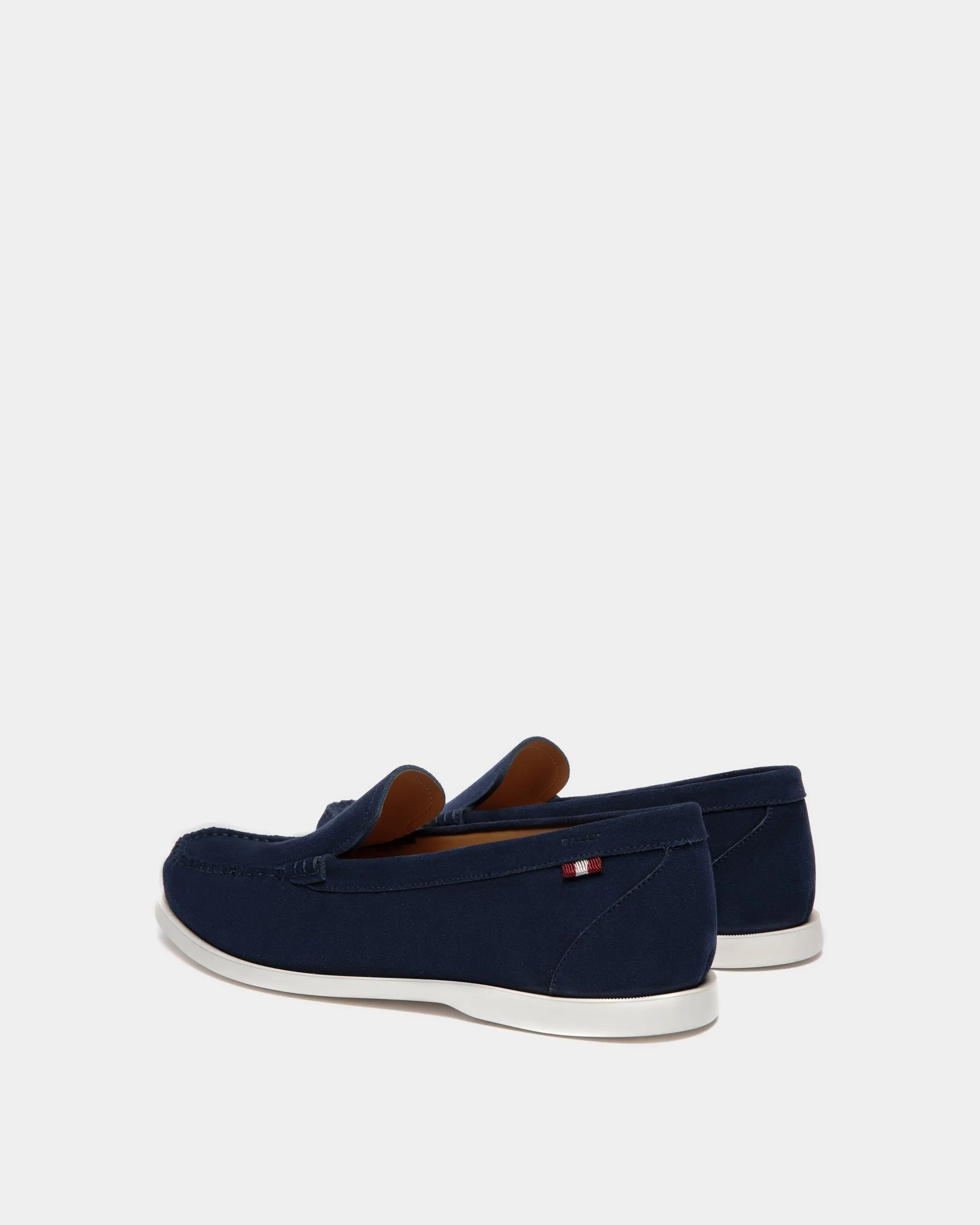 Nelson Loafer in Suede