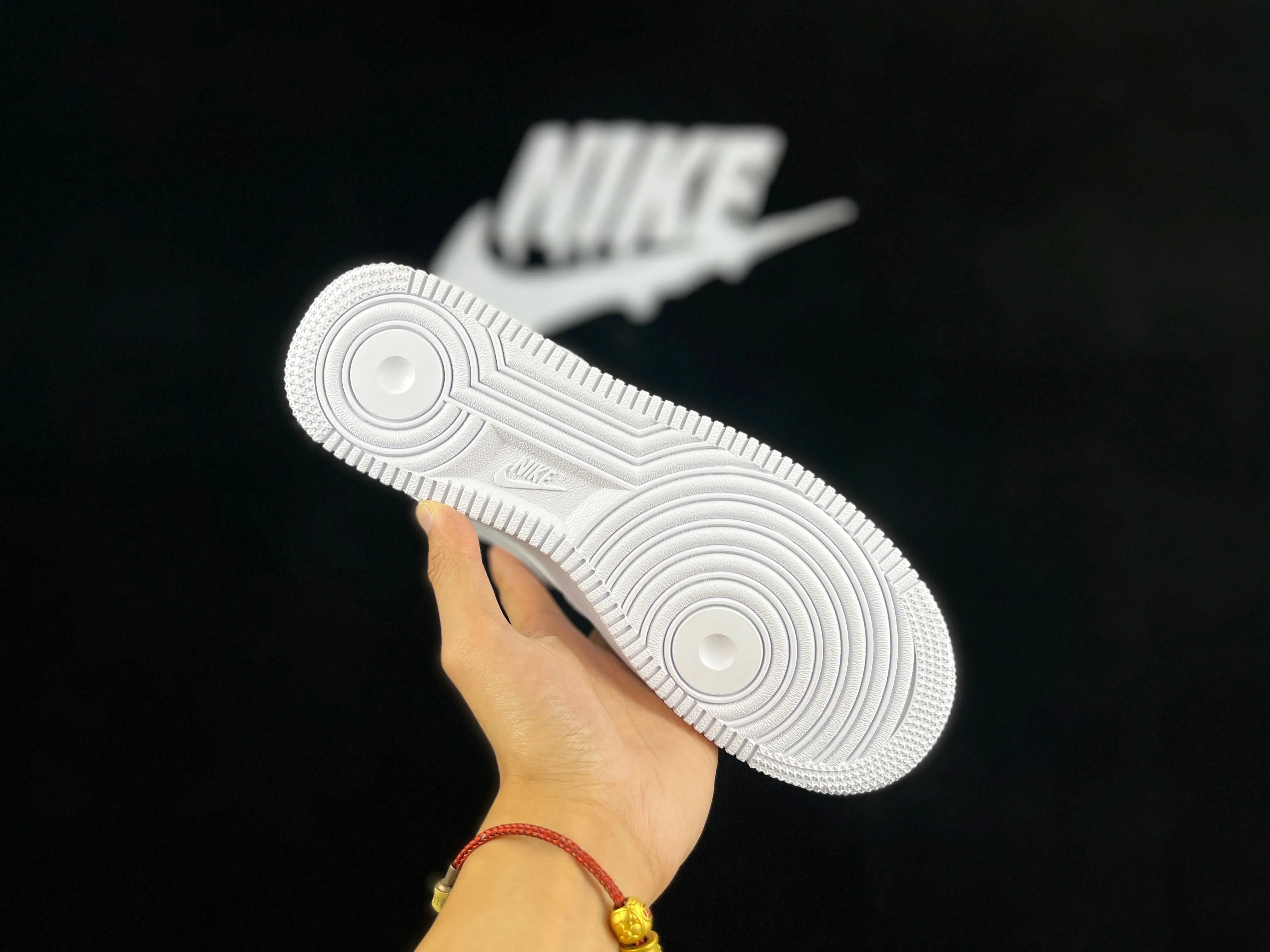 NIKE AIR Easy returns Mid "Triple FORCE White" 1 Excellent customer support
