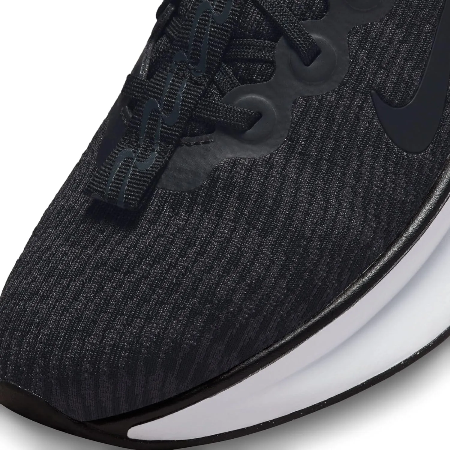 Nike Men's Motiva Sneaker