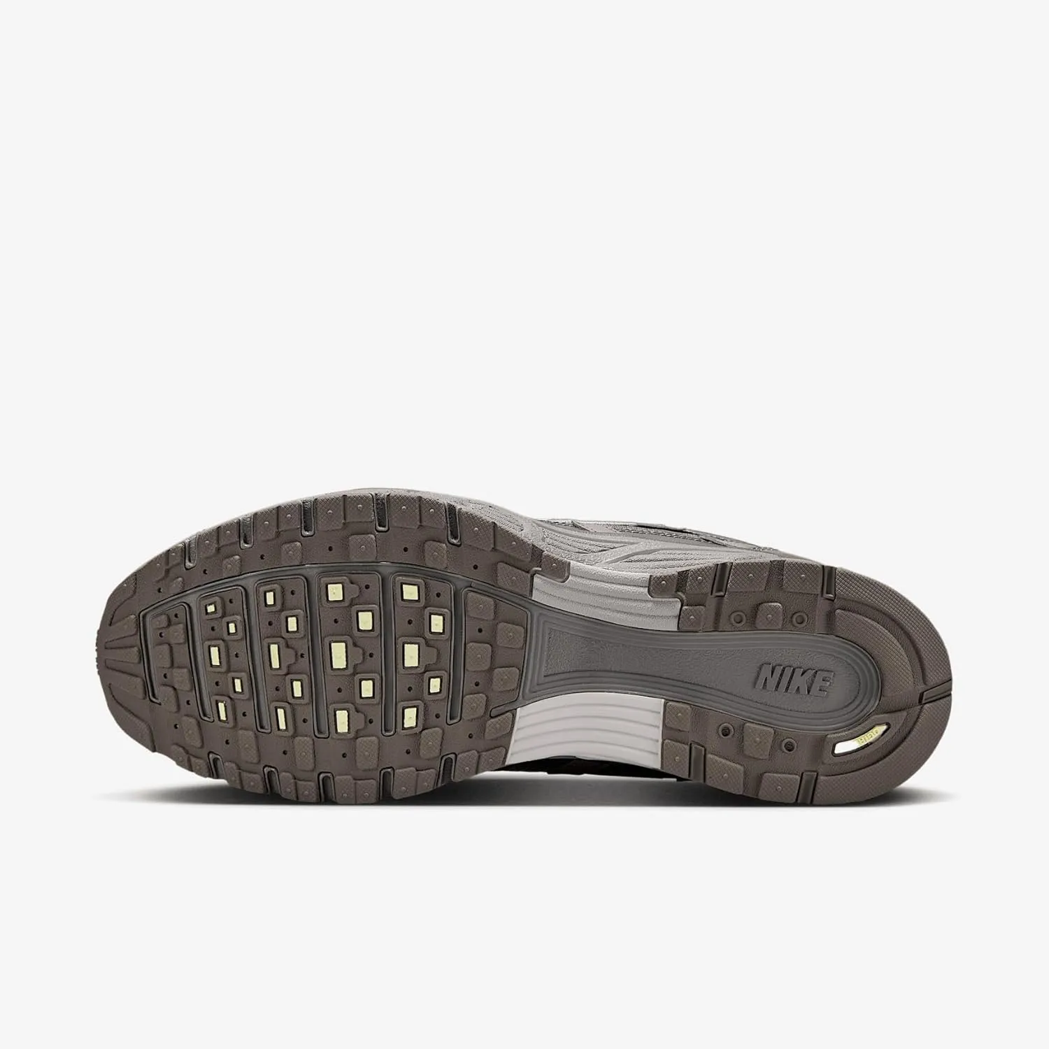 Nike P-6000 Men's Shoes (CD6404-202, Cave Stone/Medium Ash/Flat Pewter/Metallic Silver)