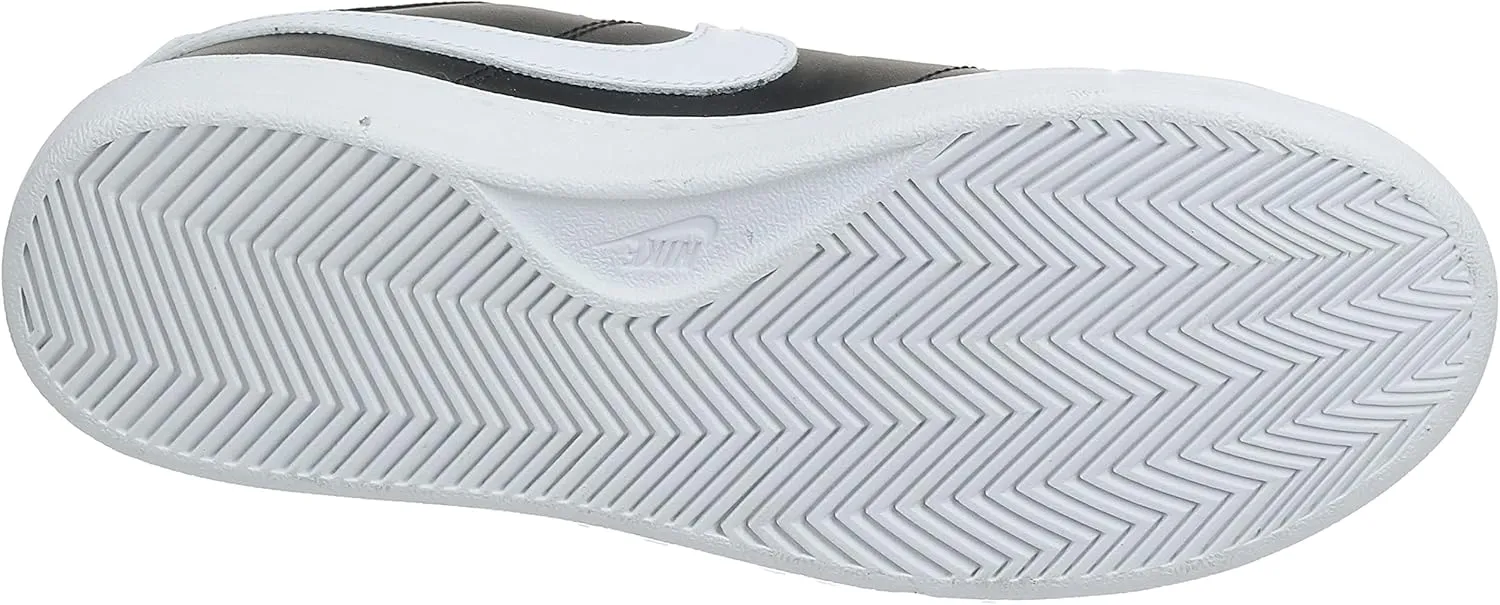 NIKE Women's Flat Sports Leisure
