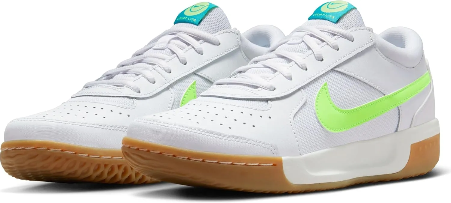 NIKE Women's Sneaker