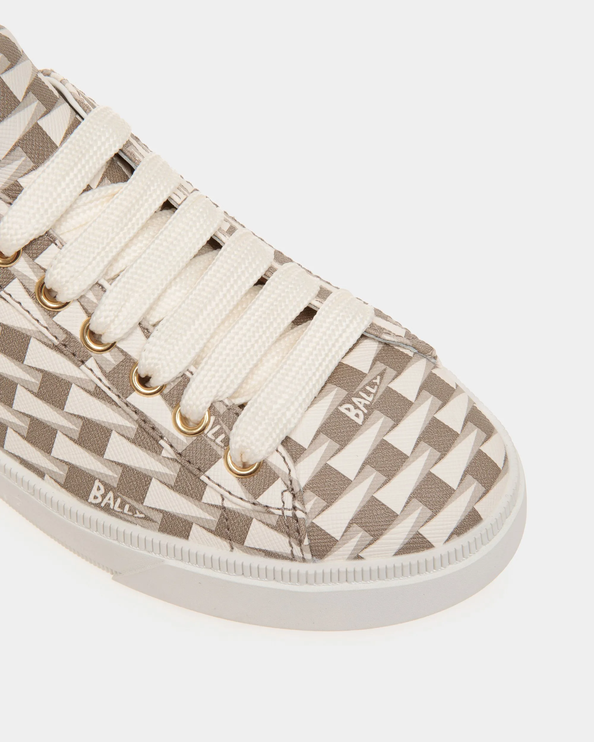 Raise Sneaker in Beige Pennant Motif Fabric