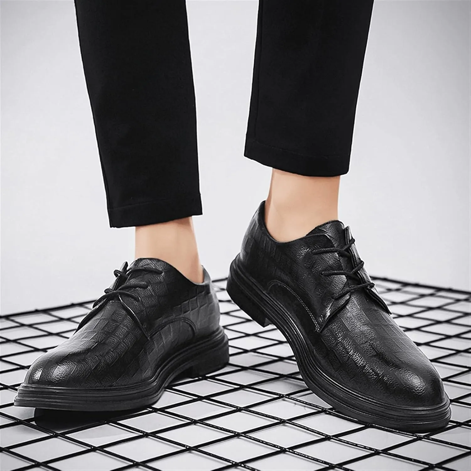 Single Season Shoes Dress Oxford for Men Lace Up Plaid Round Toe Derby Shoes Vegan Leather Slip Resistant Rubber Sole Low Top Block Heel Wedding Very Popular Among Young People