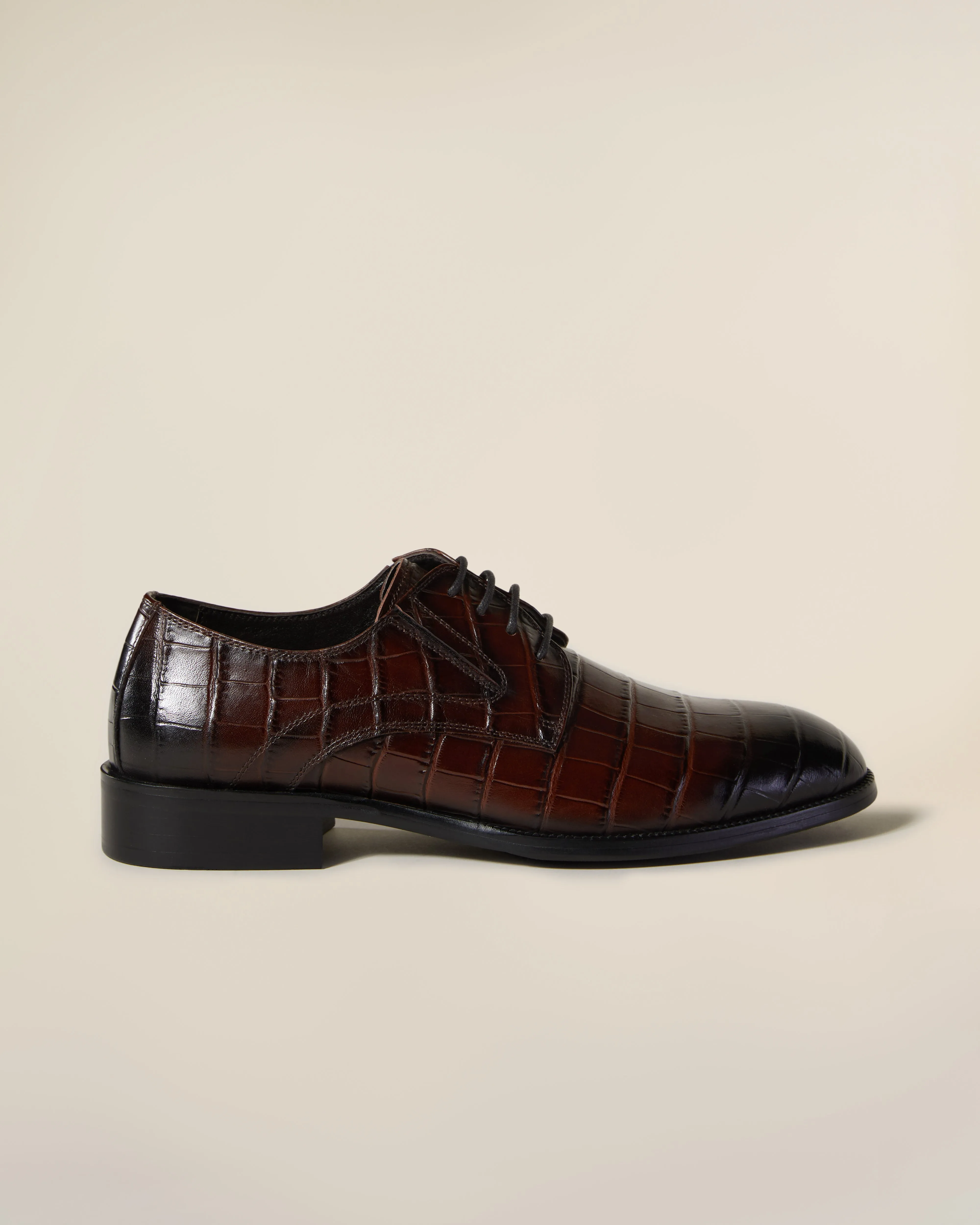 Solid Tone Croco Derby Shoes