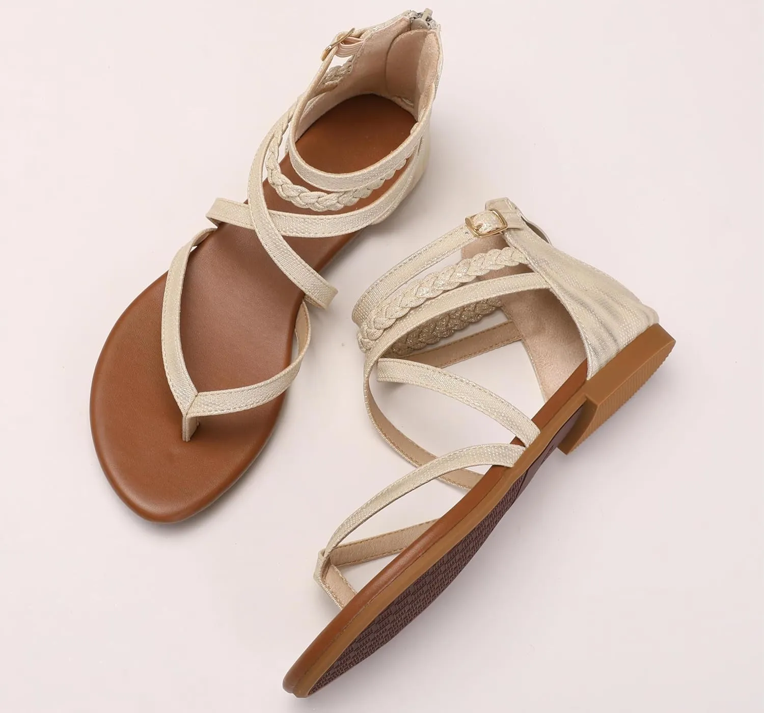 Women's Summer Strappy Flat Sandals Casual Gladiator Shoes Open Toe Sparkly Crossover Straps Dressy Fisherman Thong Sandals for Walking Beach Vacation