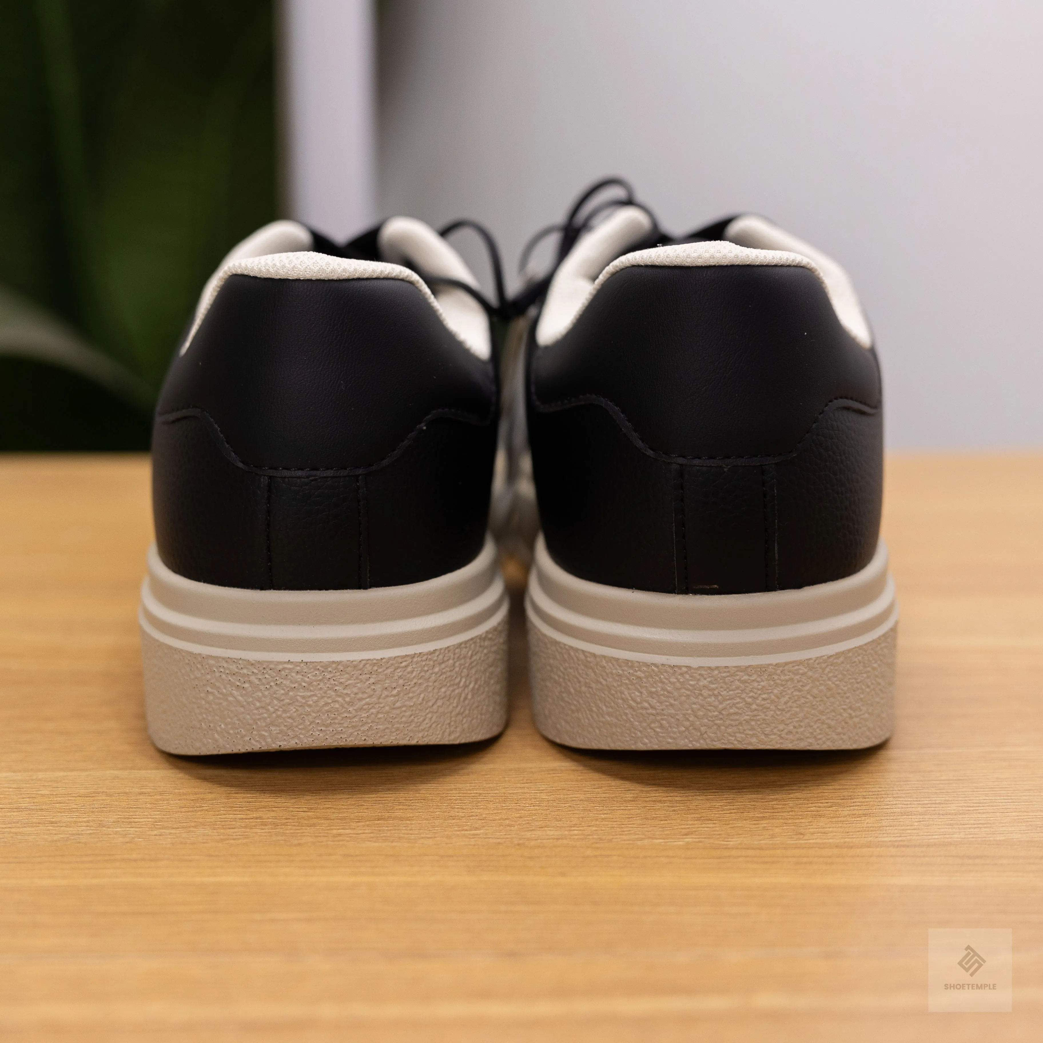 Zara Chunky Sole Sneaker